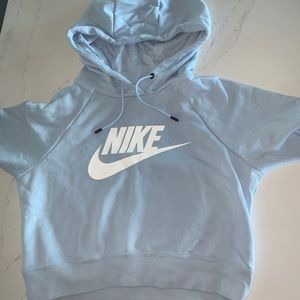 cropped baby blue nike sweatshirt